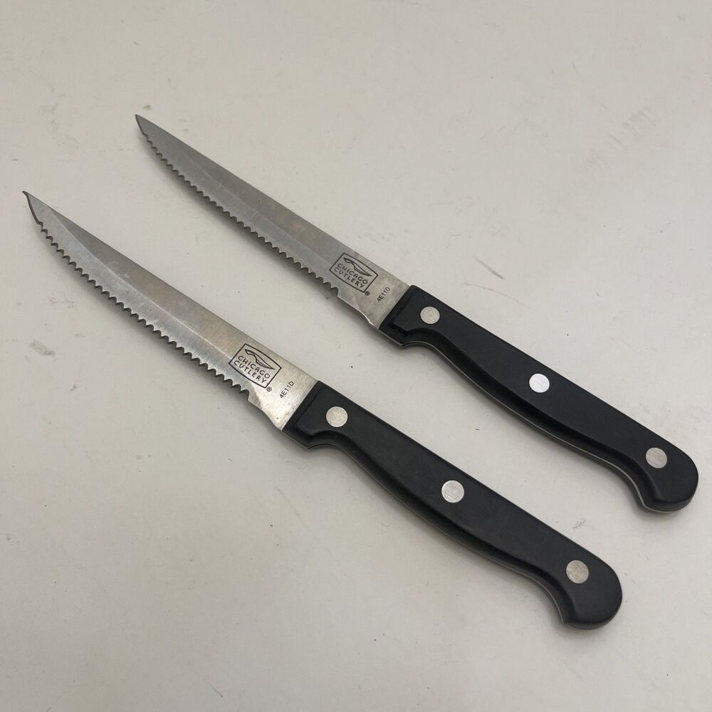 2 Chicago Cutlery 4E11D Steak Knives Serated Replacement Pieces